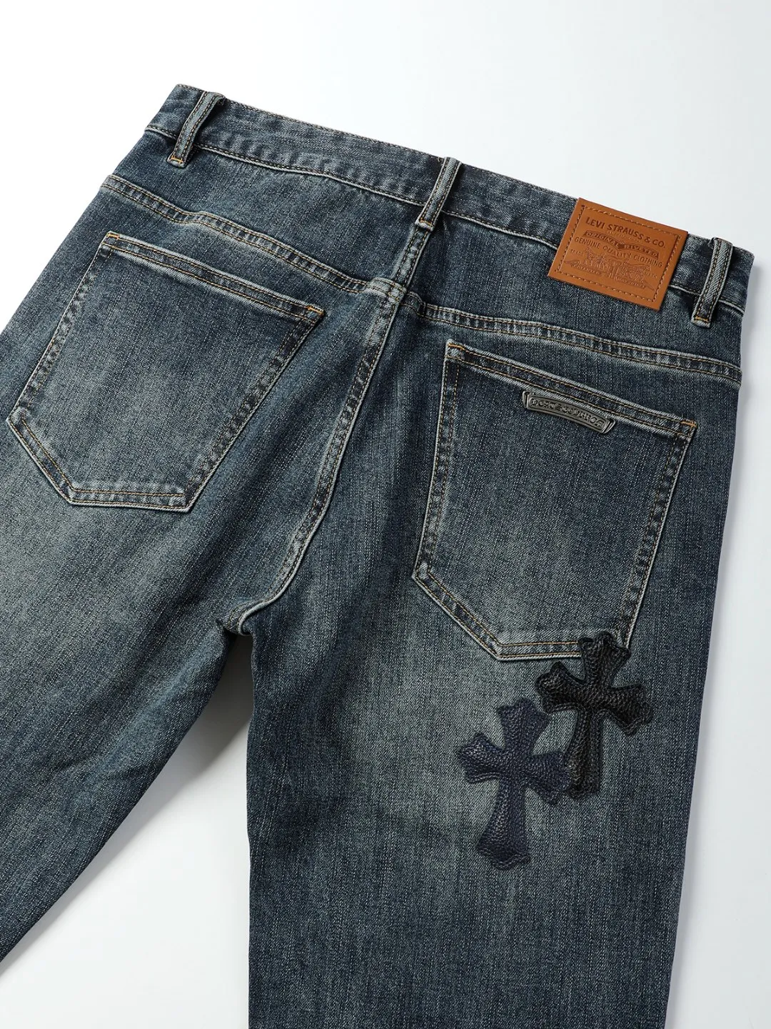 Chrome Heart ， ，Retro Light Blue ， ， ， 、 、 ， ， 、 ； Black Genuine Leather ， ， ， ， ， 。 Size：29-38